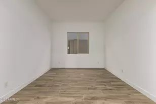 13772 W Morning Vista Dr, Peoria, AZ 85383 - Photo 15