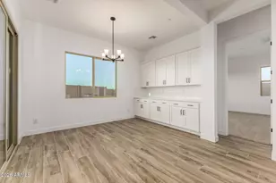 13772 W Morning Vista Dr, Peoria, AZ 85383 - Photo 7