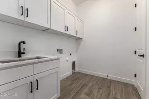 13772 W Morning Vista Dr, Peoria, AZ 85383 - Photo 41