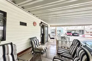 1015 S Propsector Dr, Apache Junction, AZ 85119 - Photo 9