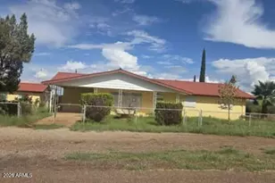 3765 S Humphrey Ave, Naco, AZ 85620 - Photo 1