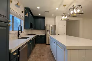 1184 S Jesse Pl, Chandler, AZ 85286 - Photo 9