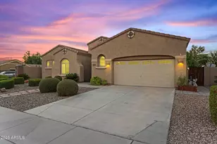 10226 E Lakeview Ave, Mesa, AZ 85209 - Photo 3