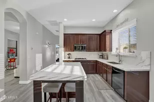 10226 E Lakeview Ave, Mesa, AZ 85209 - Photo 11