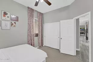 10226 E Lakeview Ave, Mesa, AZ 85209 - Photo 21