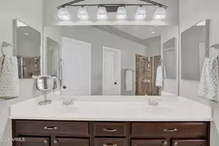 10226 E Lakeview Ave, Mesa, AZ 85209 - Photo 17