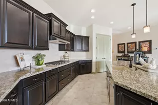 12381 W Gilia Way, Peoria, AZ 85383 - Photo 17