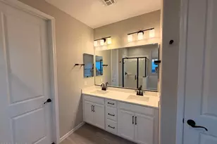 19128 W Solano Dr, Litchfield Park, AZ 85340 - Photo 9