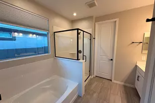 19128 W Solano Dr, Litchfield Park, AZ 85340 - Photo 7