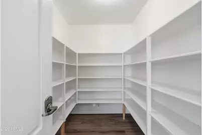 7823 E Osage Avenue, Mesa, AZ 85212 - Photo 9