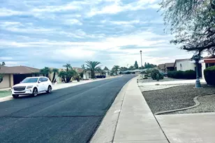 10014 W Oak Ridge Dr, Sun City, AZ 85351 - Photo 27