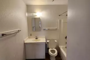 2532 W Columbine Dr, Phoenix, AZ 85029 - Photo 7