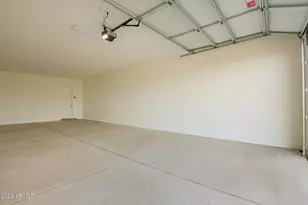 13647 W Crabapple Dr, Peoria, AZ 85383 - Photo 31