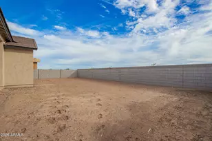 13647 W Crabapple Dr, Peoria, AZ 85383 - Photo 33