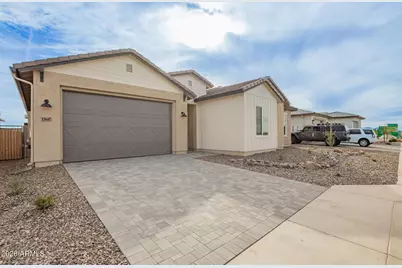 13647 W Crabapple Drive, Peoria, AZ 85383 - Photo 5