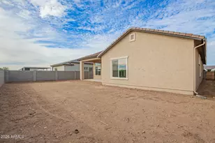 13647 W Crabapple Dr, Peoria, AZ 85383 - Photo 37