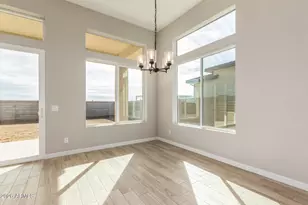 13647 W Crabapple Dr, Peoria, AZ 85383 - Photo 11