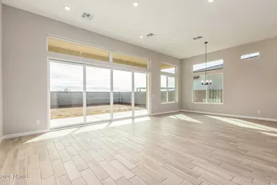 13647 W Crabapple Drive, Peoria, AZ 85383 - Photo 7