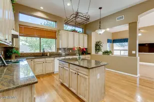 7116 S Los Feliz Dr, Tempe, AZ 85283 - Photo 9