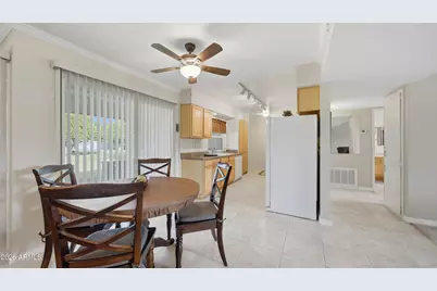 10431 W Tropicana Circle, Sun City, AZ 85351 - Photo 19