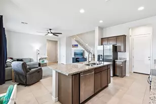 1203 E Spruce Dr, Chandler, AZ 85286 - Photo 7