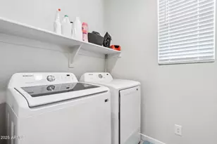 1203 E Spruce Dr, Chandler, AZ 85286 - Photo 31