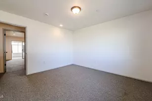 13669 N Newcastle Dr, Sun City, AZ 85351 - Photo 17