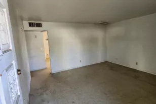 2929 W Sweetwater Ave, Phoenix, AZ 85029 - Photo 3