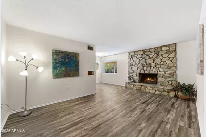 9004 E Grandview Drive, Mesa, AZ 85207 - Photo 3