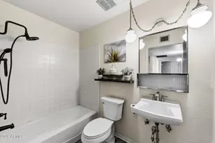 9004 E Grandview Dr, Mesa, AZ 85207 - Photo 15