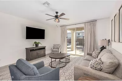 19199 W Centerra Drive, Buckeye, AZ 85326 - Photo 5