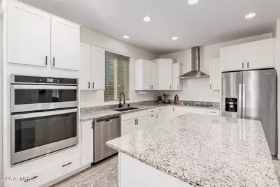 19199 W Centerra Drive, Buckeye, AZ 85326 - Photo 9