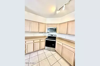 1061 E Susan Lane, Tempe, AZ 85288 - Photo 5