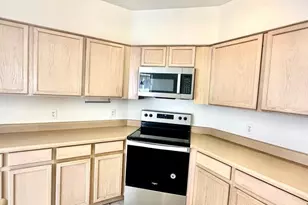 1061 E Susan Ln, Tempe, AZ 85288 - Photo 5