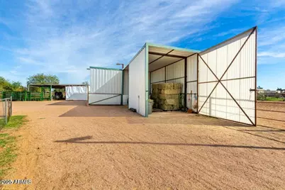 42803 N Murphy Avenue, San Tan Valley, AZ 85140 - Photo 5