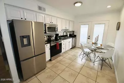 3445 N 36th Street #39, Phoenix, AZ 85018 - Photo 1