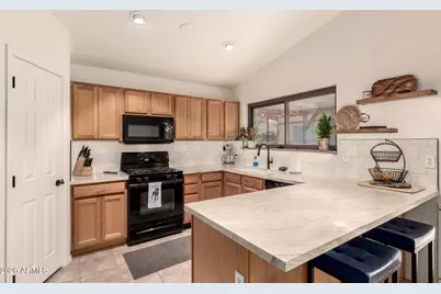 9339 E Contessa Circle, Mesa, AZ 85207 - Photo 11