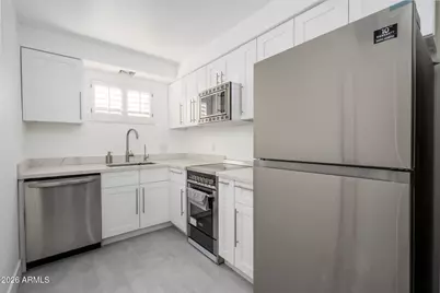 1004 E Osborn Road #B, Phoenix, AZ 85014 - Photo 1