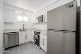 1004 E Osborn Rd, Phoenix, AZ 85014 - Photo 1