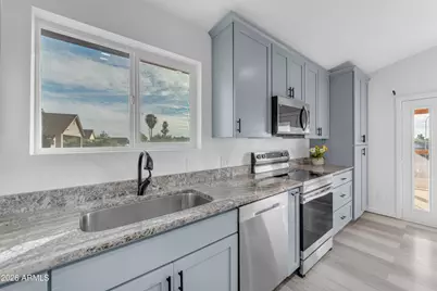 1852 N Saffron Circle, Mesa, AZ 85205 - Photo 9