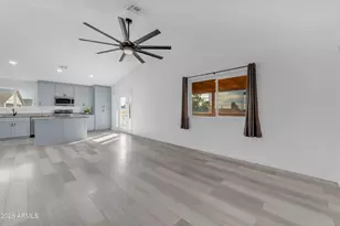 1852 N Saffron Cir, Mesa, AZ 85205 - Photo 5