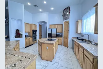 11810 S 43rd Avenue, Laveen, AZ 85339 - Photo 9