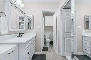 2615 N Hayden Rd, Scottsdale, AZ 85257 - Photo 17