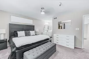 2615 N Hayden Rd, Scottsdale, AZ 85257 - Photo 15