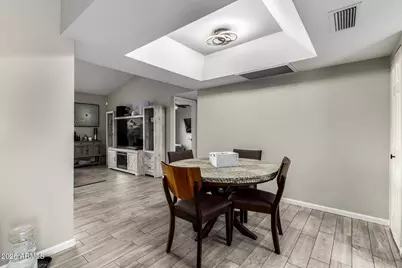 915 W Diamond Drive, Tempe, AZ 85283 - Photo 11