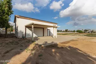 7341 N 181st Ave, Waddell, AZ 85355 - Photo 37