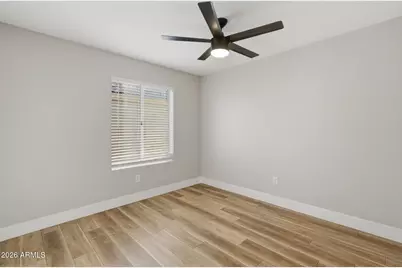 19048 N 37th Place, Phoenix, AZ 85050 - Photo 35