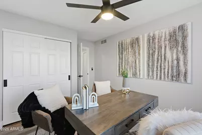 19048 N 37th Place, Phoenix, AZ 85050 - Photo 5