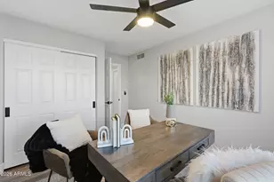 19048 N 37th Pl, Phoenix, AZ 85050 - Photo 5