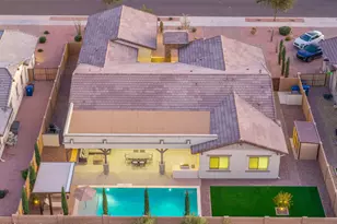 20962 E Starflower Dr, Queen Creek, AZ 85142 - Photo 13